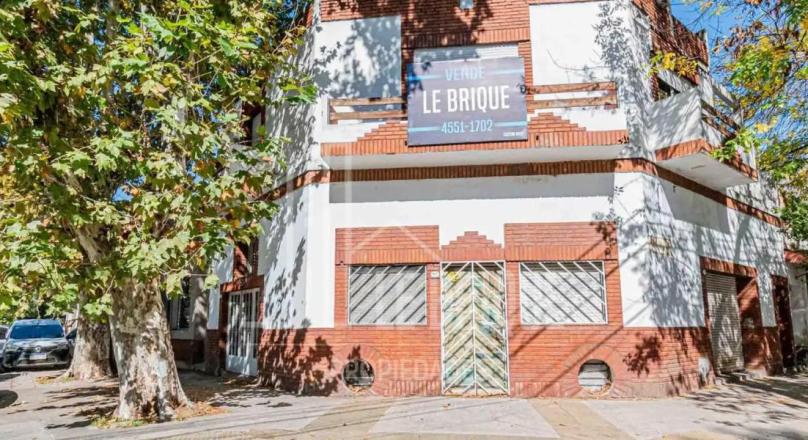 Chacarita - Excelente Casa Lote Propio