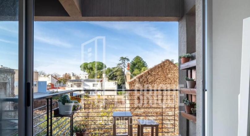 Saavedra - Monoambiente Amplio con Balcon