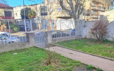 Monte Castro - Casa en lote de 8.66x21.48