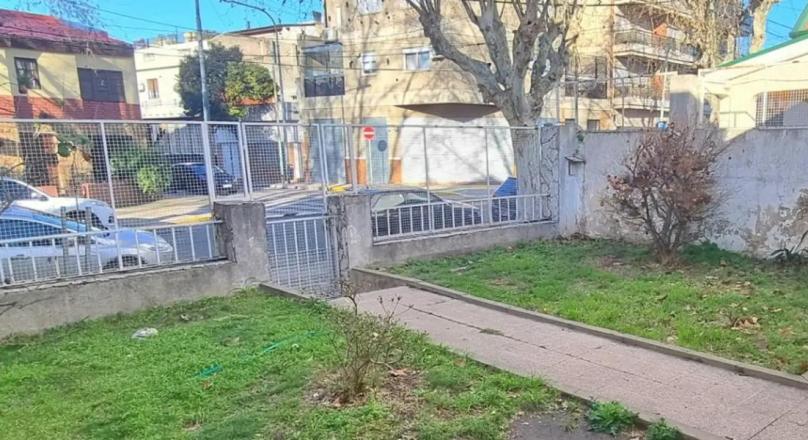 Monte Castro - Casa en lote de 8.66x21.48